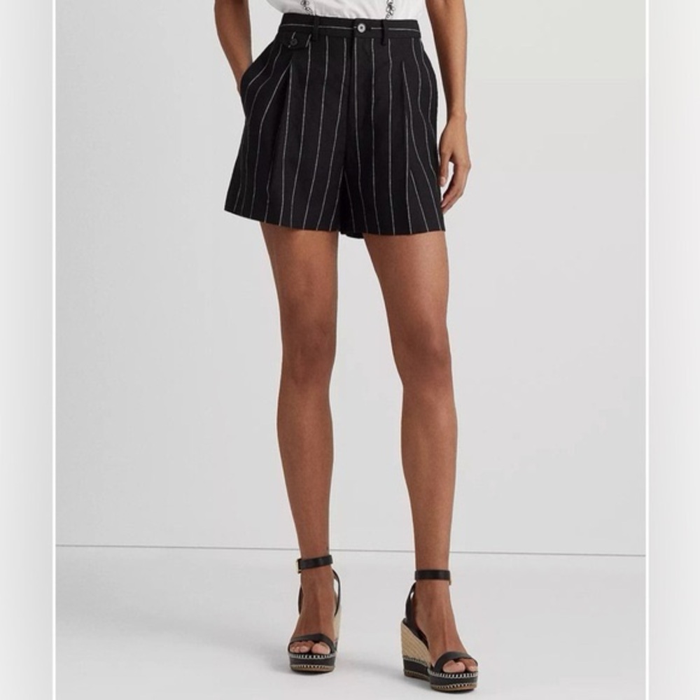LAUREN RALPH LAUREN Women's Pinstripe Pleated Linen Shorts Size 16W